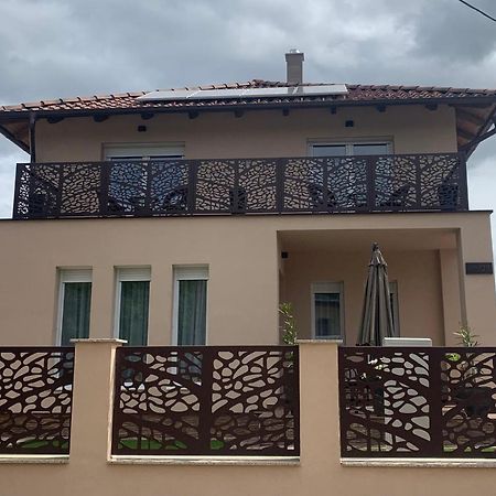 Dodi Apartman Zalakaros Exterior photo