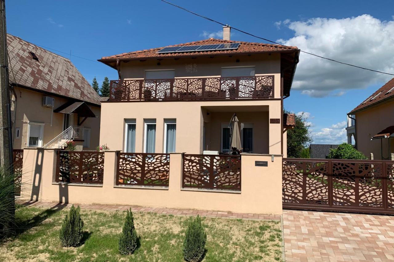 Dodi Apartman Zalakaros Exterior photo